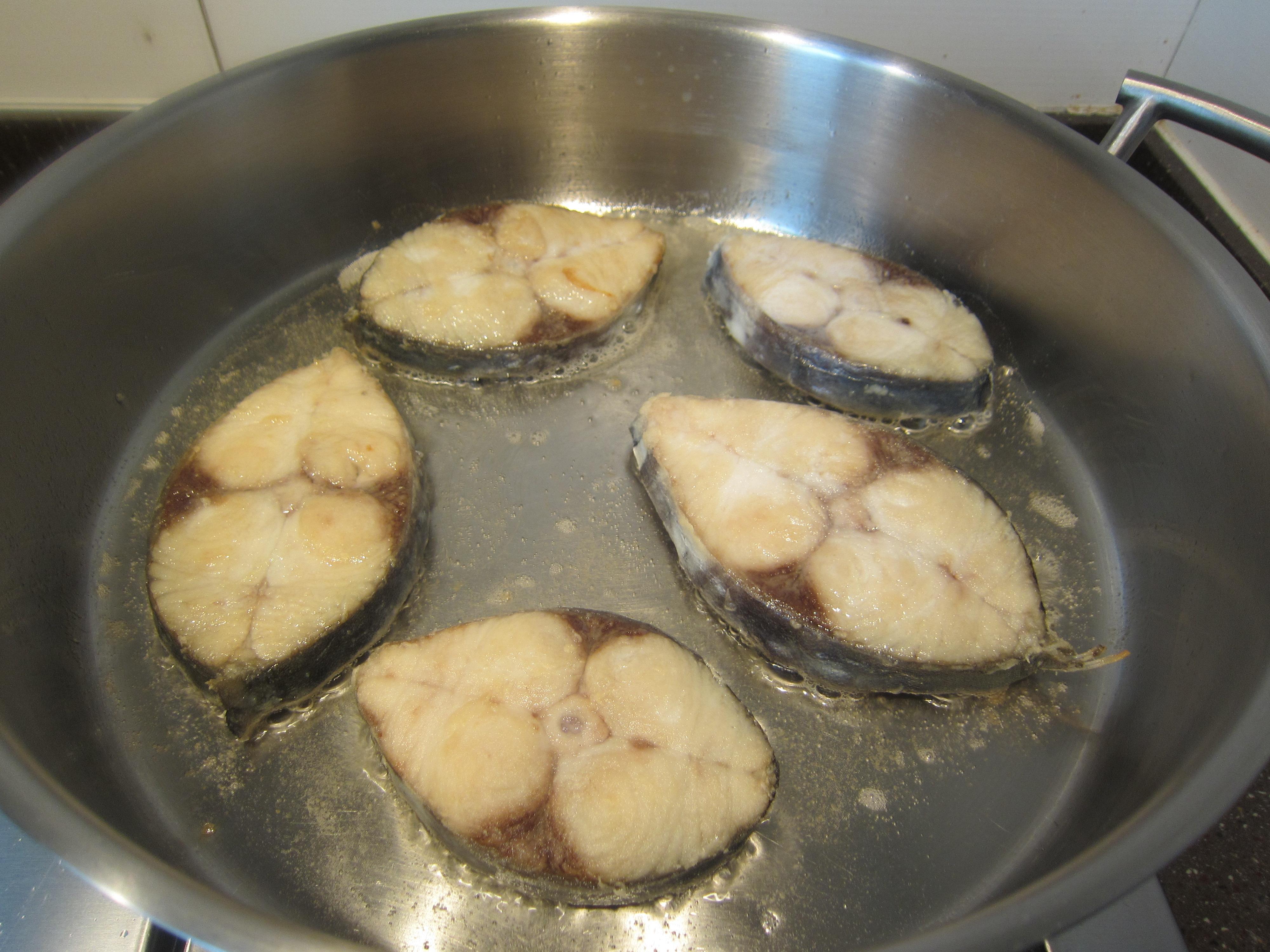 香煎鮁魚的做法 步骤4