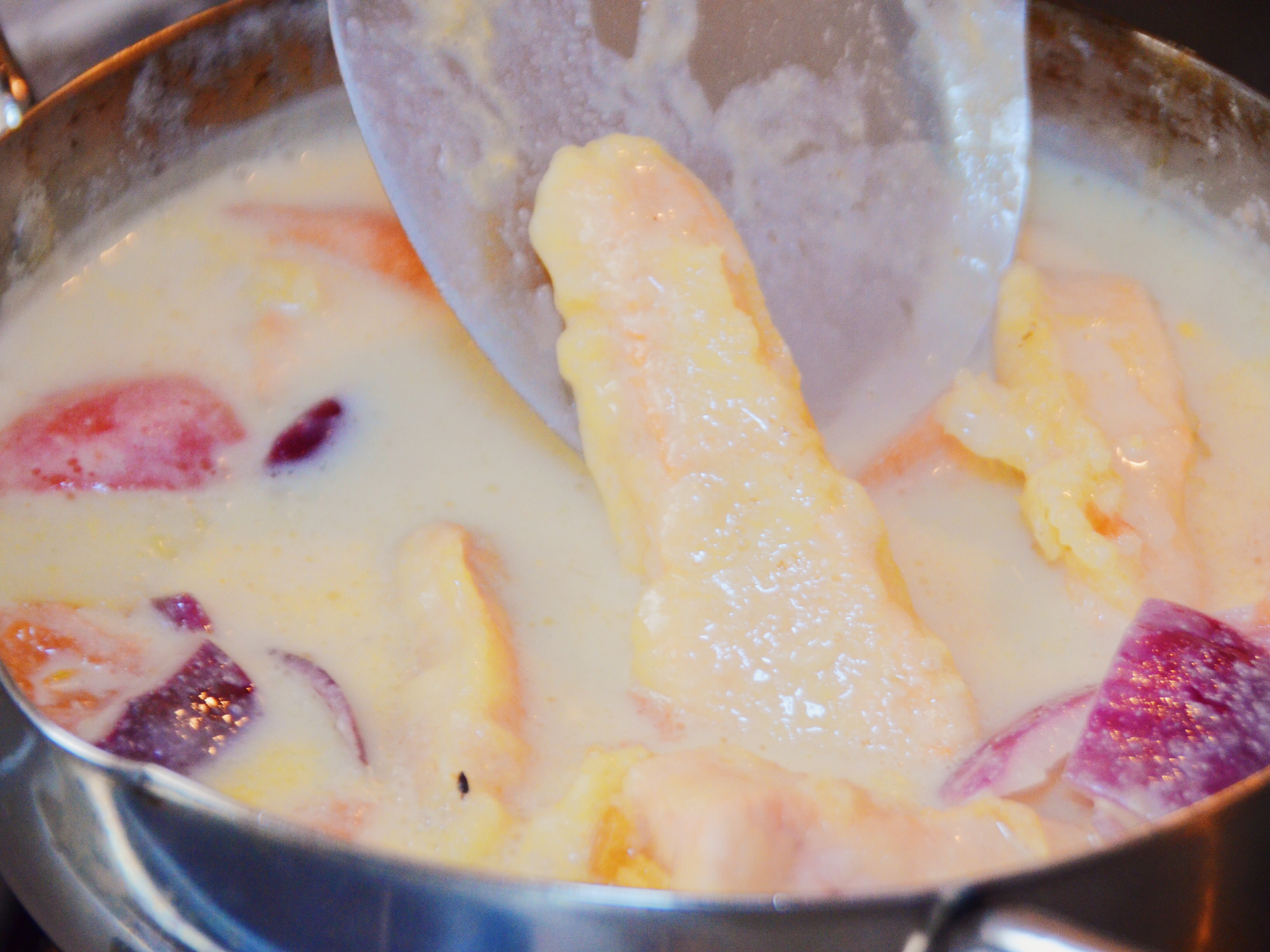 南洋風味豆漿三文魚鮮湯的做法 步骤11