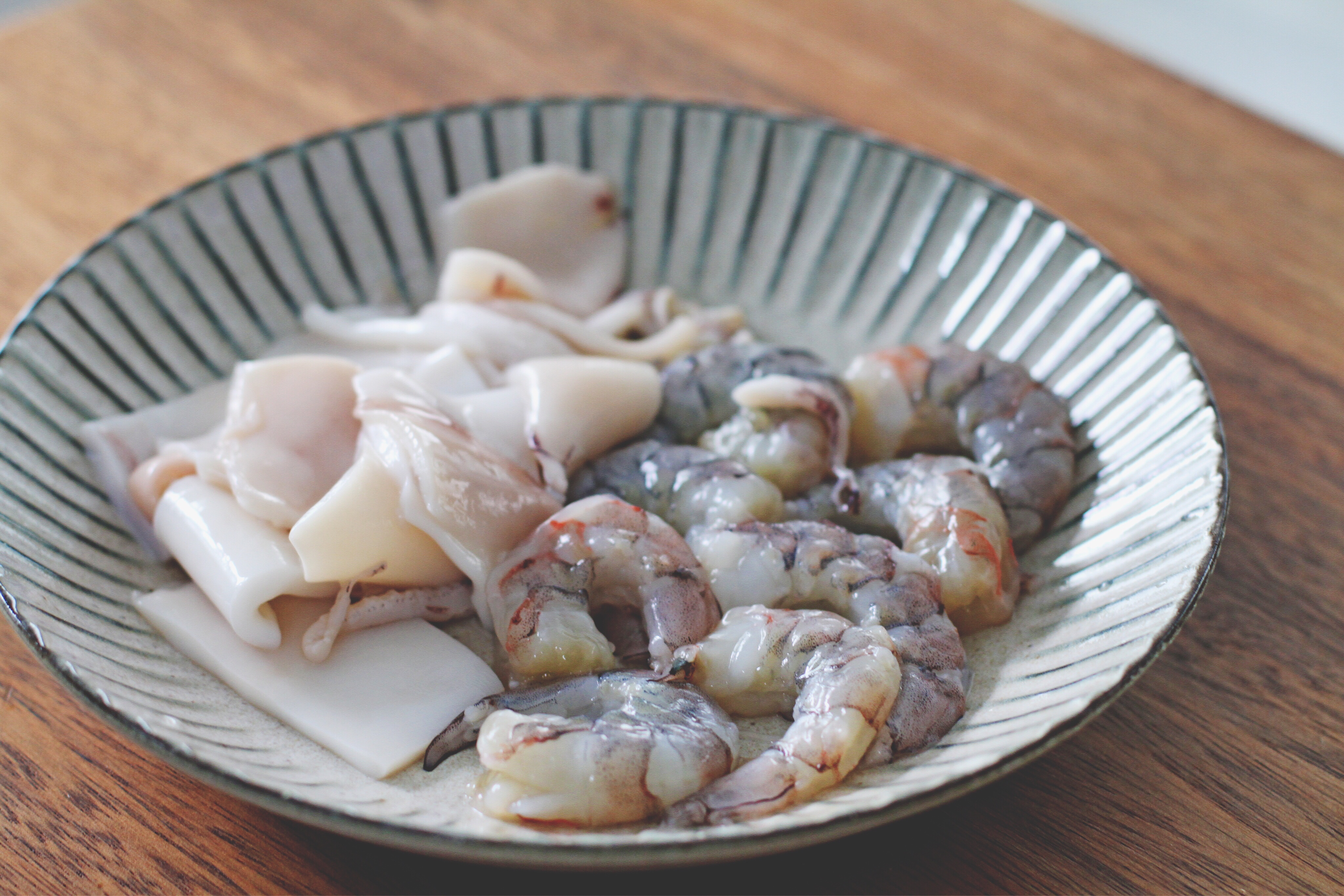 翻滾吧大廚——馬來西亞 kerabu seafood (凱拉海鮮）的做法 步骤1