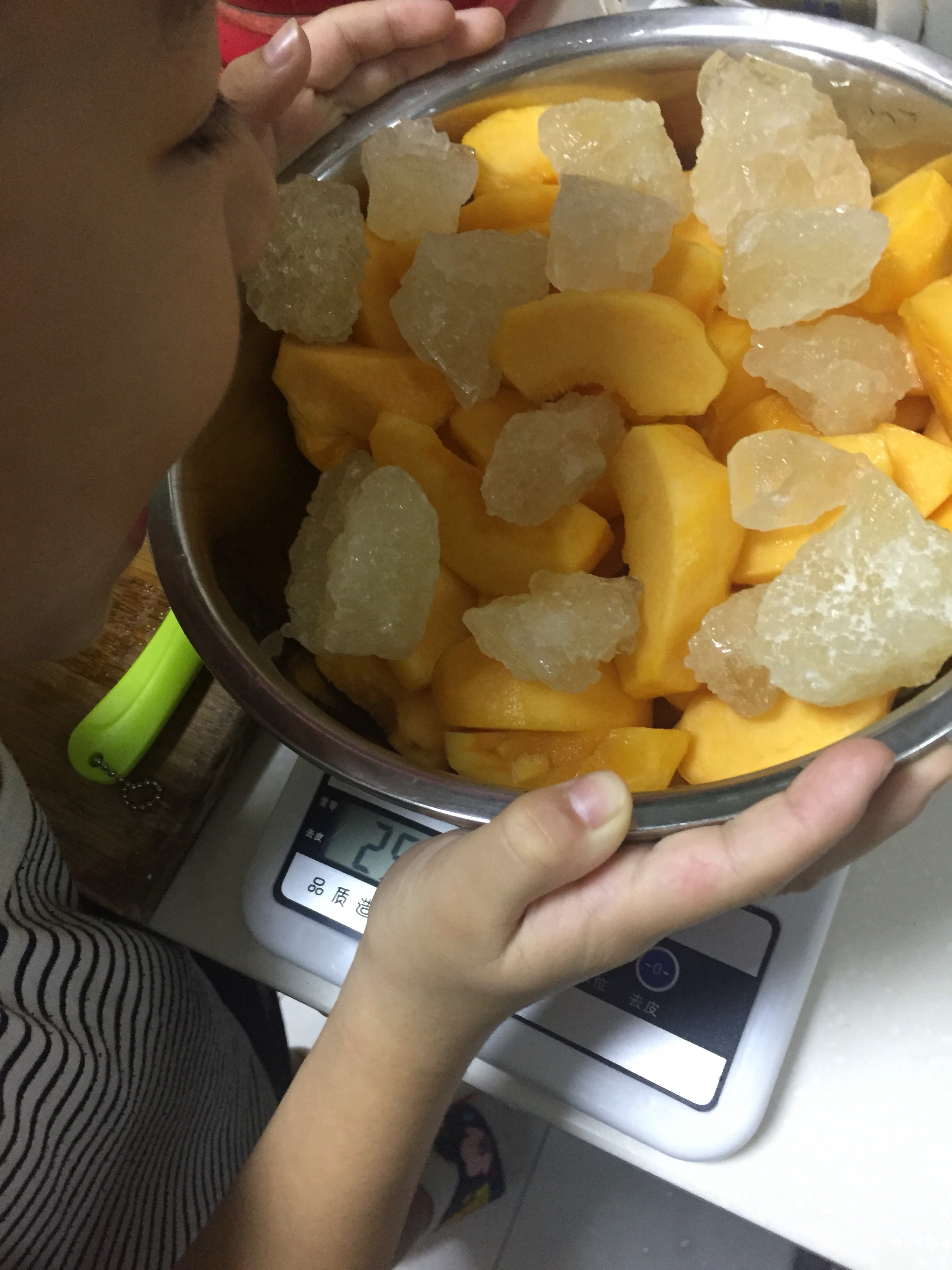 黃桃罐頭+黃桃果凍的做法 步骤3