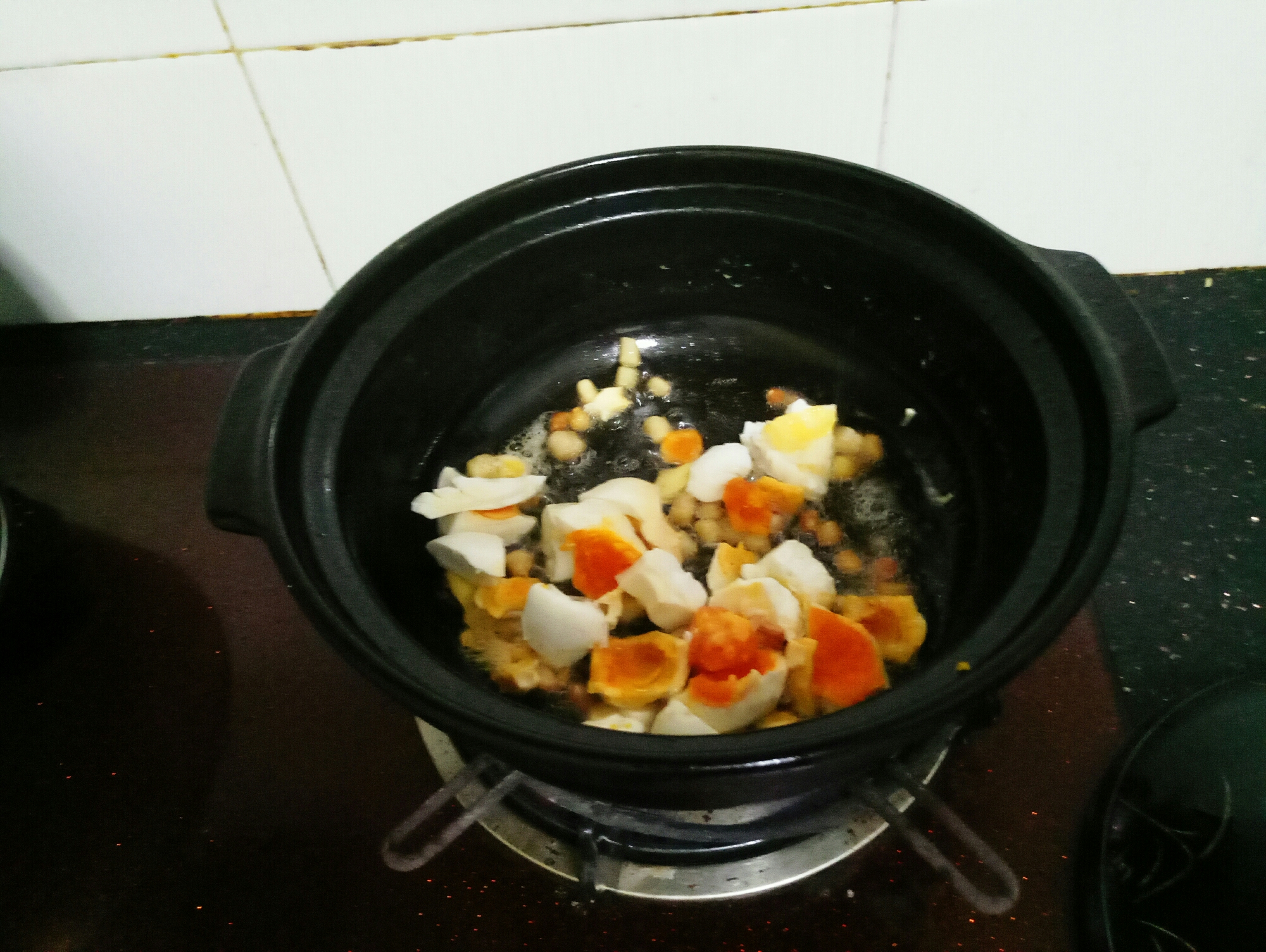 鹹蛋冬瓜湯的做法 步骤3