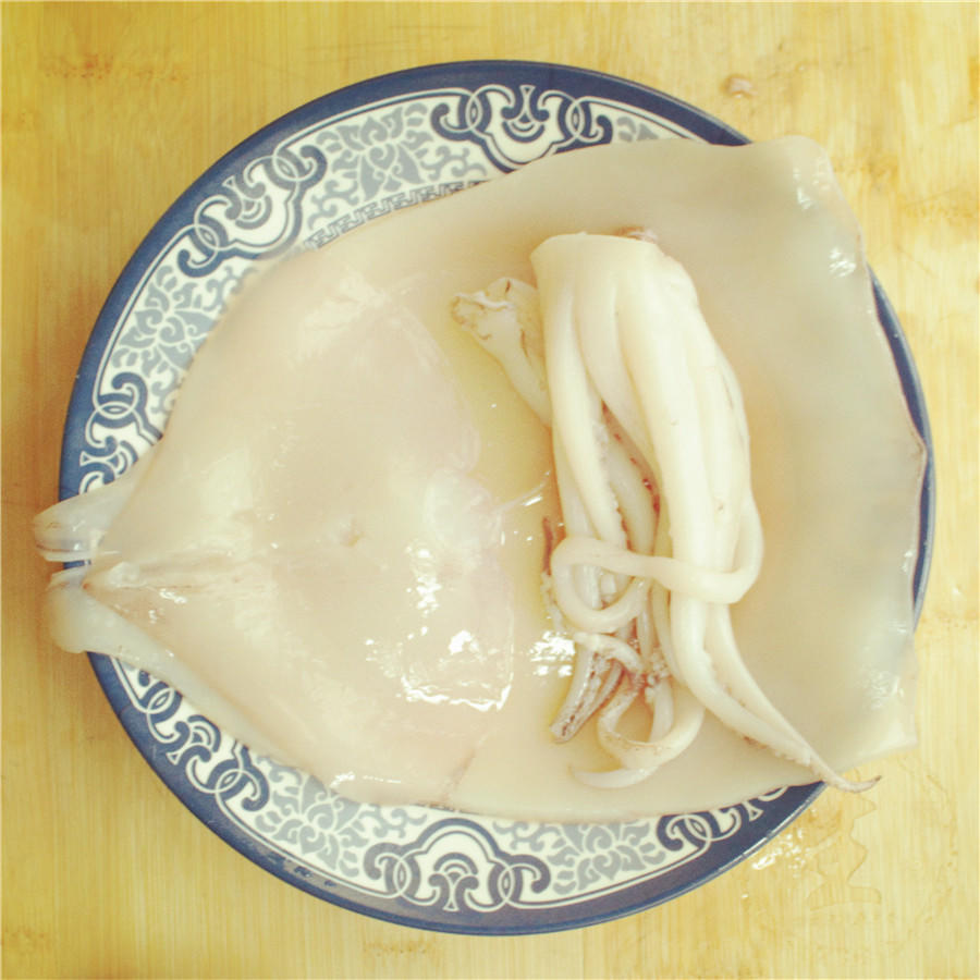 韓式辣炒魷魚的做法 步骤1