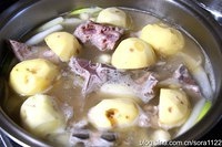 韓式排骨湯的做法 步骤3