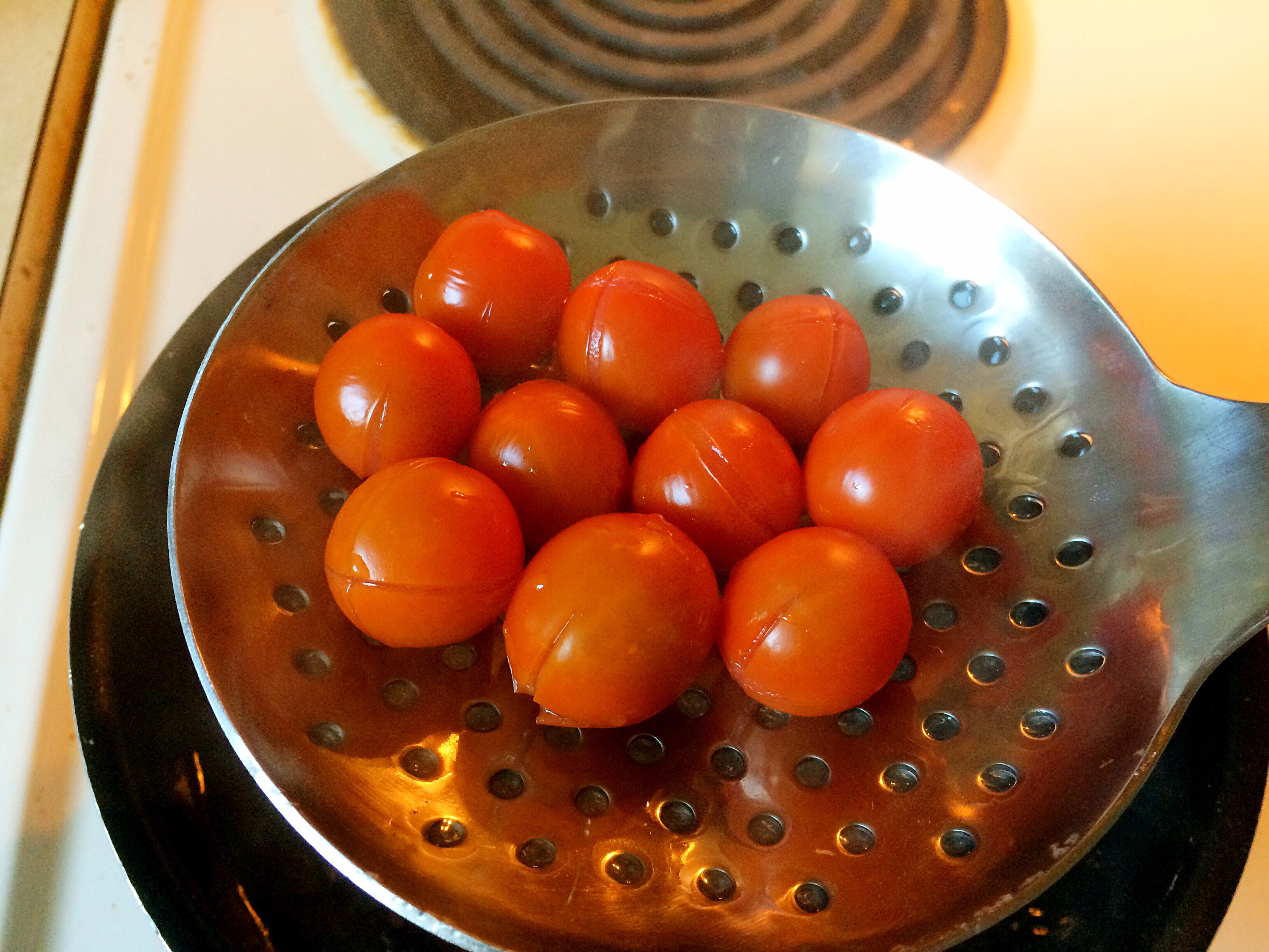 酸酸甜甜的醋漬小番茄【孤獨的美食家】的做法 步骤5
