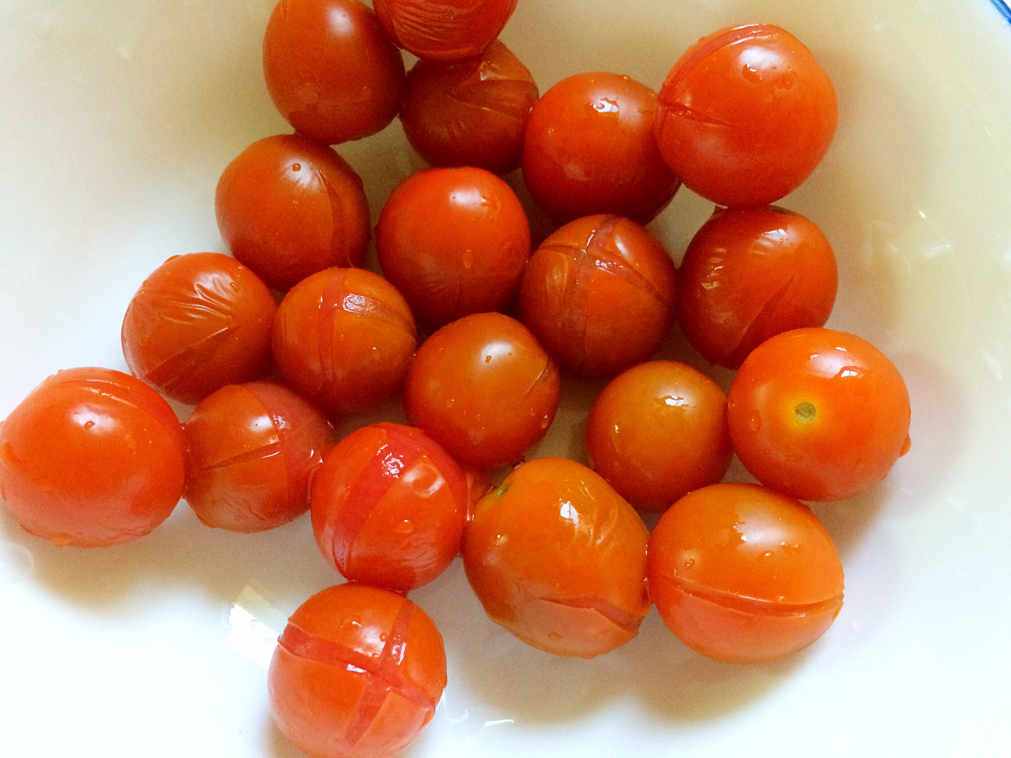 酸酸甜甜的醋漬小番茄【孤獨的美食家】的做法 步骤7