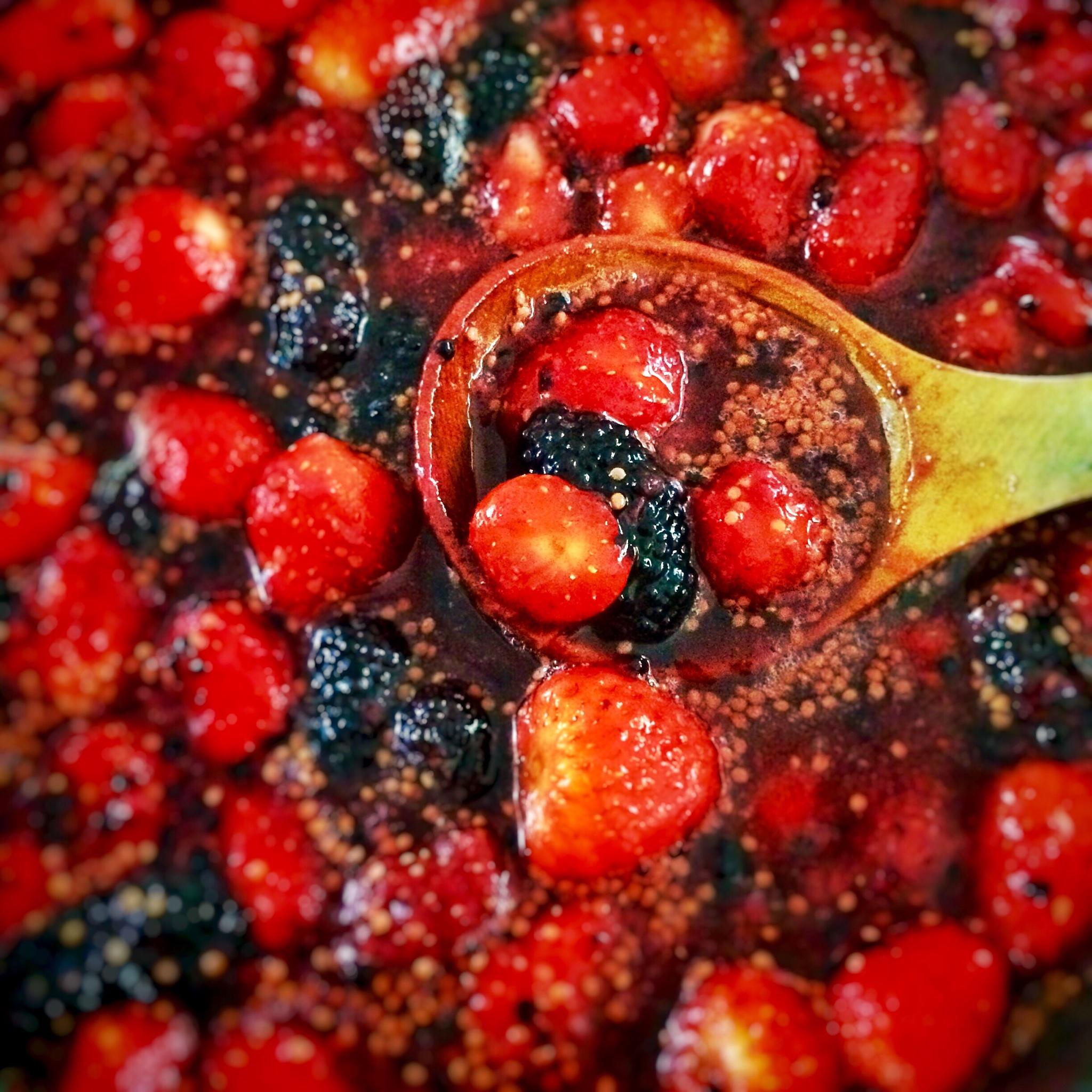 桑葚草莓果醬的做法 步骤4