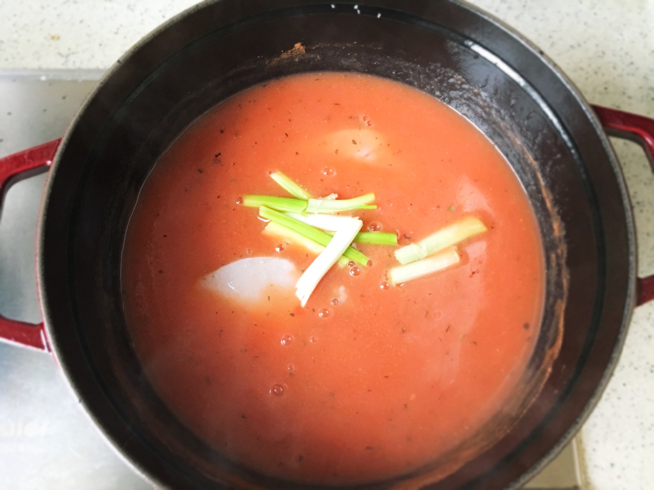 番茄鱈魚濃湯，Staub鑄鐵鍋美食的做法 步骤8