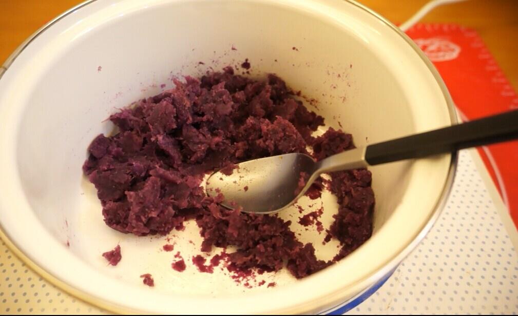 紫薯花朵麪包的做法 步骤6