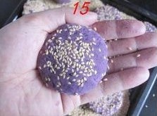 平底鍋紫薯餅的做法 步骤15