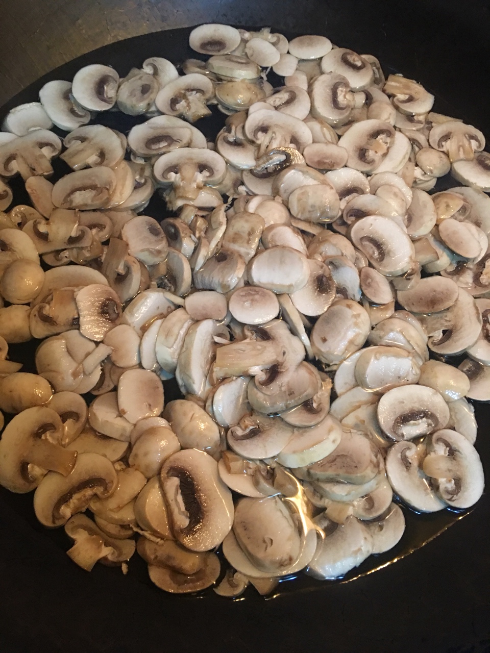 【烤箱菜】芝士焗蘑菇的做法 步骤2