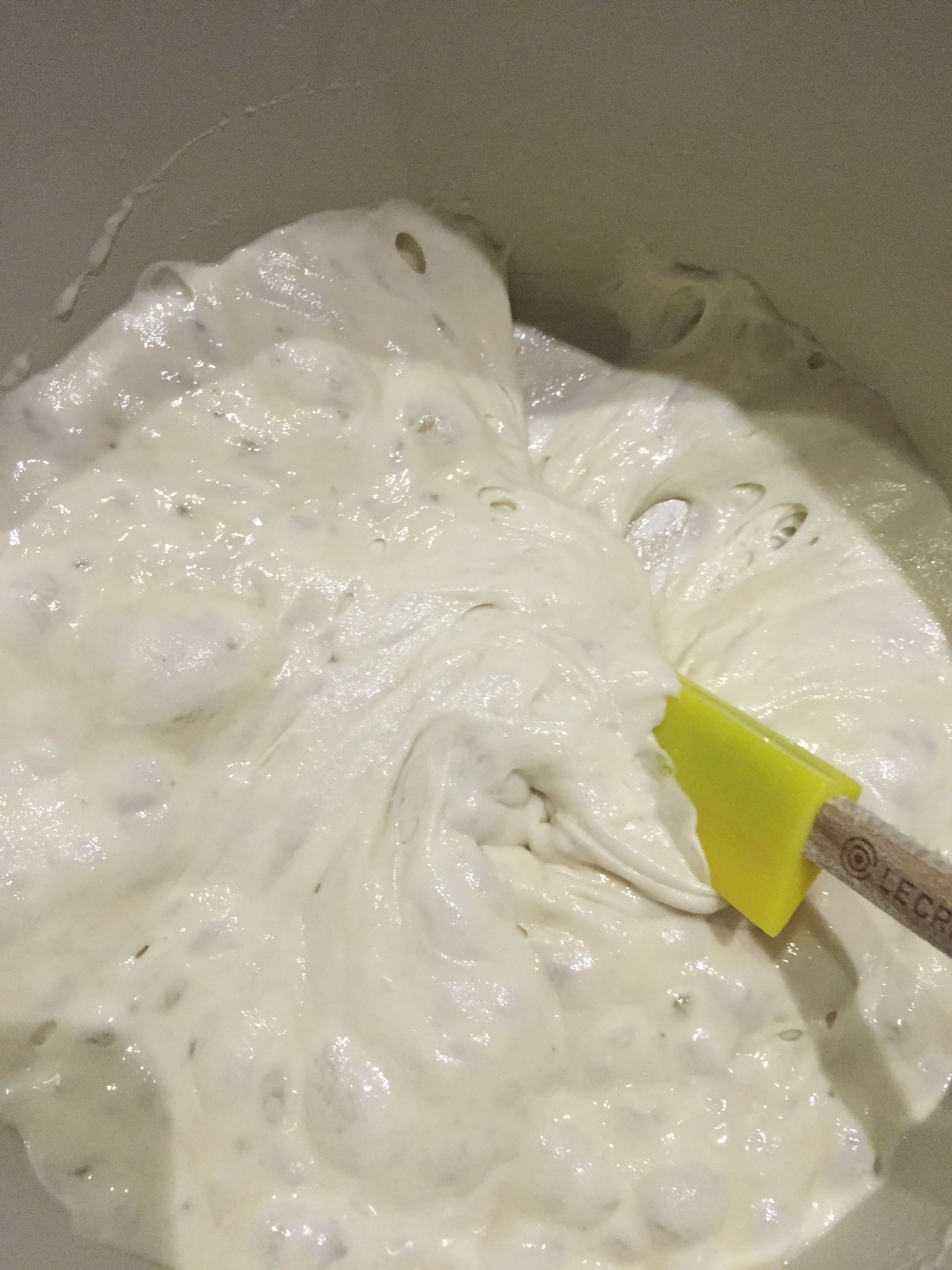 清淡系牛奶蛋白吐司～一次發酵老面版的做法 步骤1