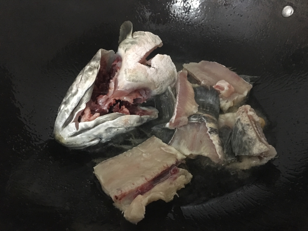 清淡魚湯涮鍋的做法 步骤5