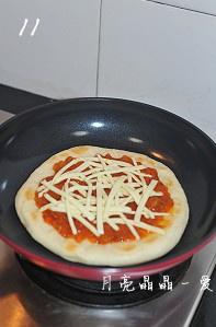 平底鍋脆底香腸披薩的做法 步骤11