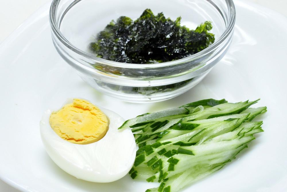 韓國料理——骨董面(비빔국수)的做法 步骤2