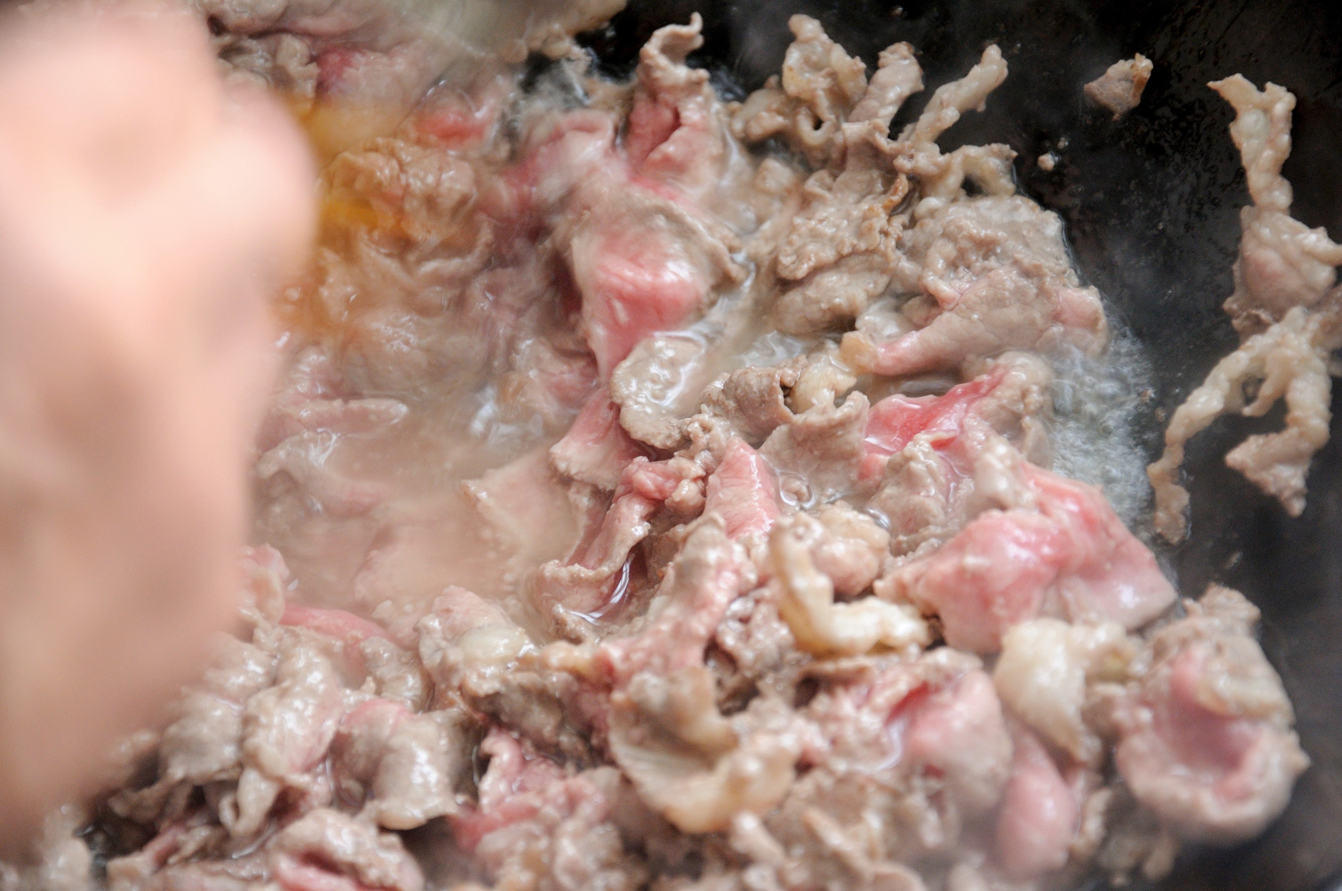 河南滷麪的家常做法 豫菜經典 簡單易上手的蒸麪條 清真牛肉版的做法 步骤6