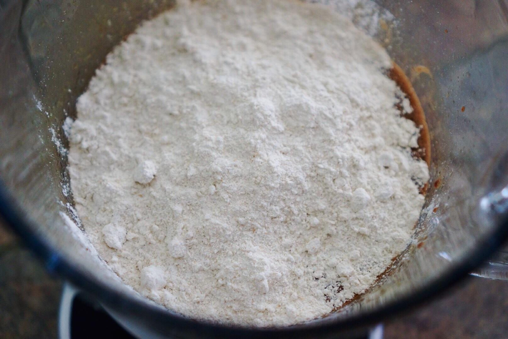 特濃摩卡夾層蛋糕•奶油乳酪霜（超詳細步驟）的做法 步骤6