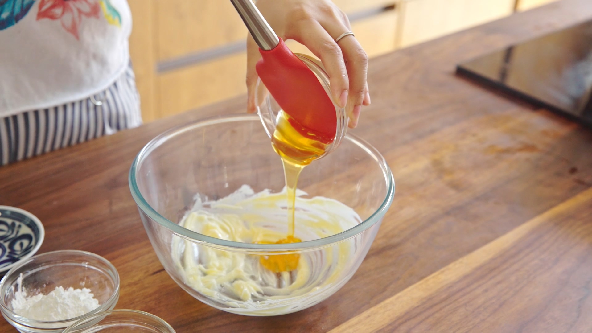 流心奶黃月餅（無吉士粉/轉化糖漿版本）【曼食慢語】的做法 步骤15