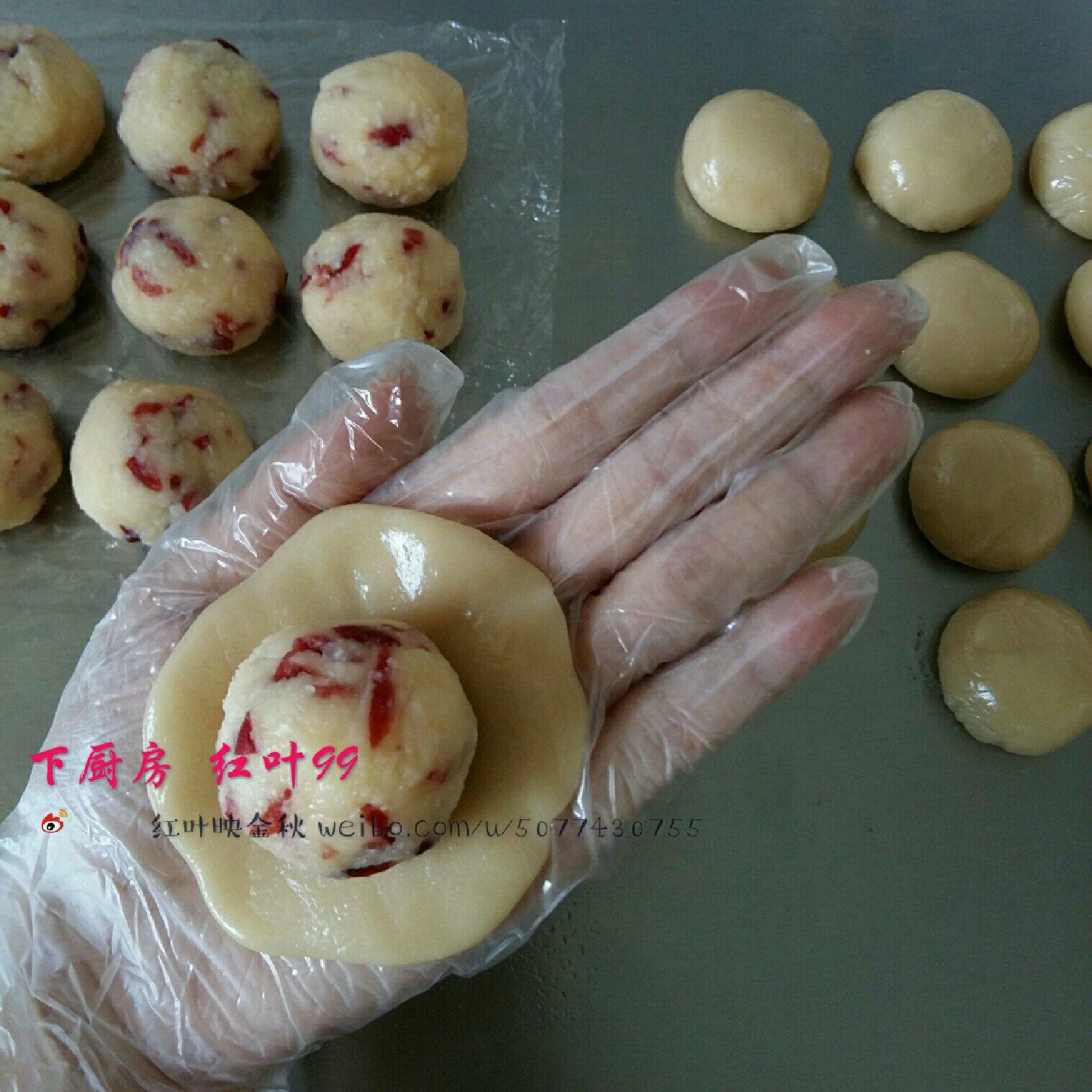 椰蓉蔓越莓月餅的做法 步骤12
