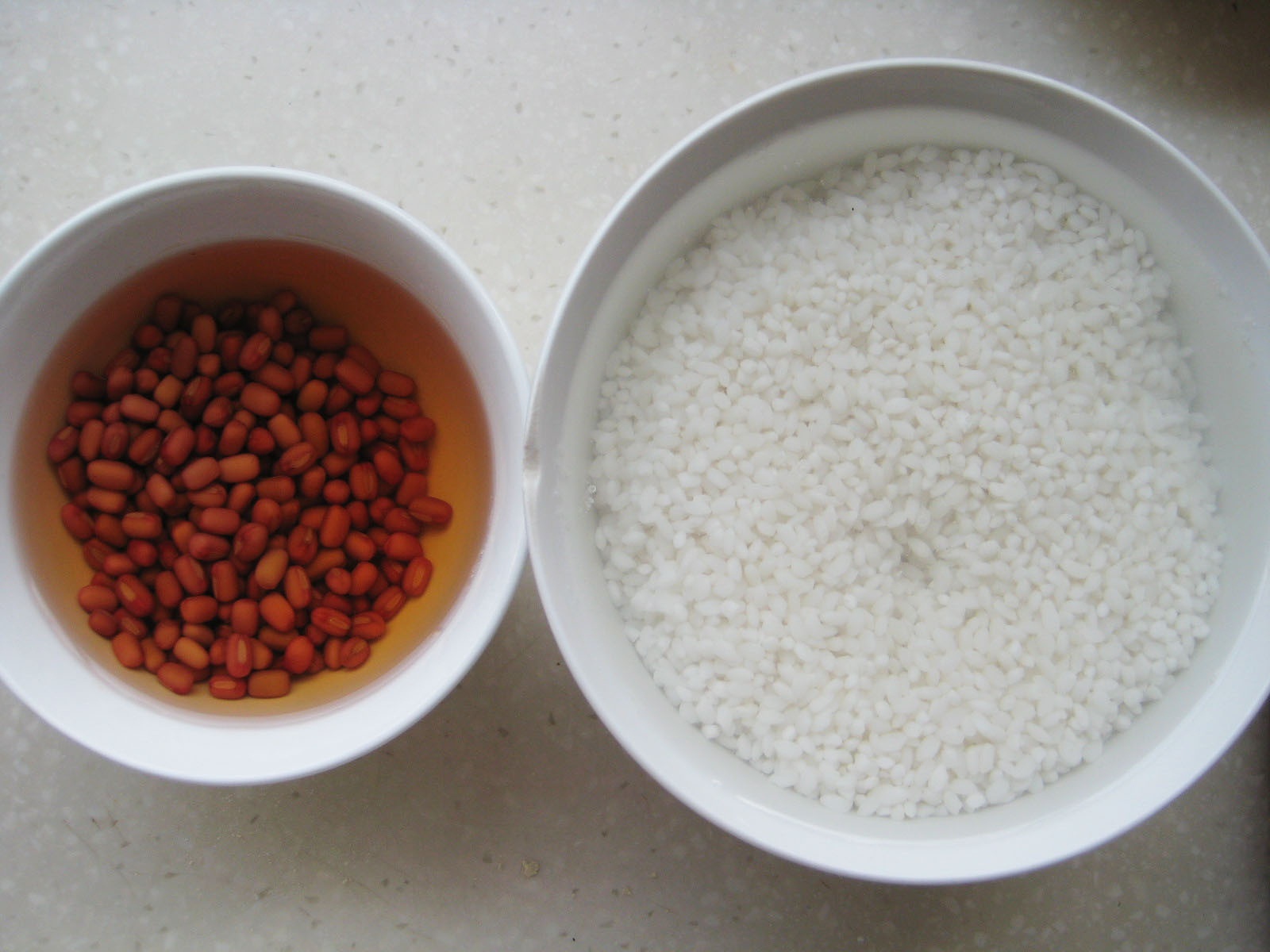 抹茶牛奶紅豆粽的做法 步骤2