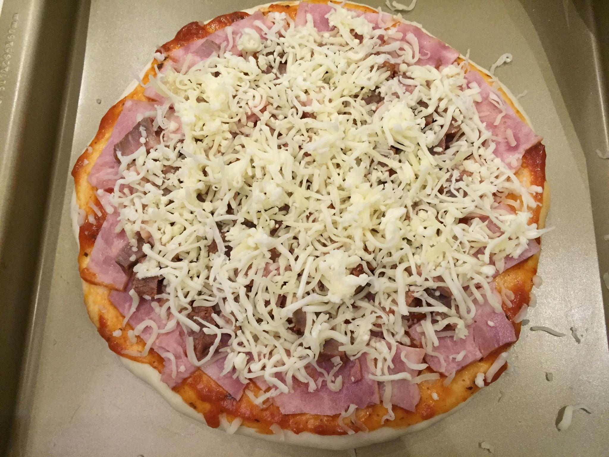 手工培根披薩的做法 步骤5