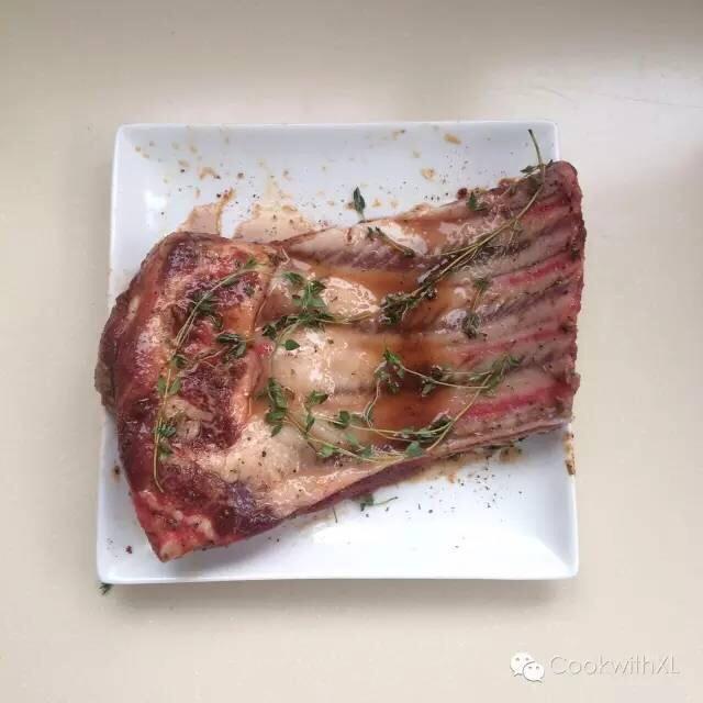 肉食者派對：美式烤肋排 Roasted pork chop的做法 步骤2