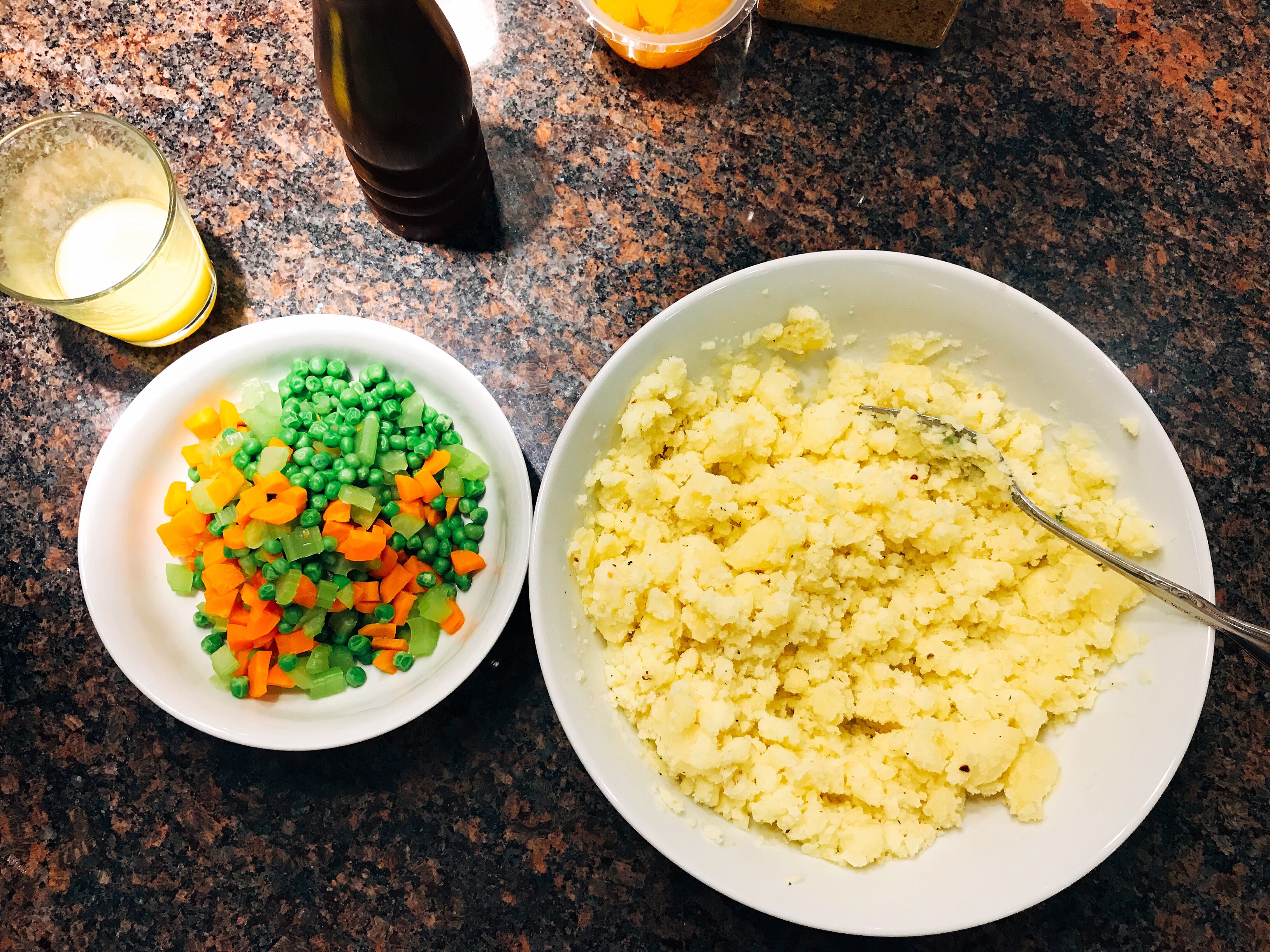 蔬菜滿滿的土豆泥沙拉的做法 步骤3