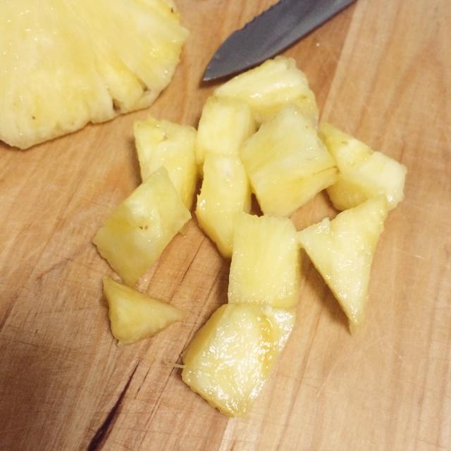 鳳梨（菠蘿）醬的做法 步骤1
