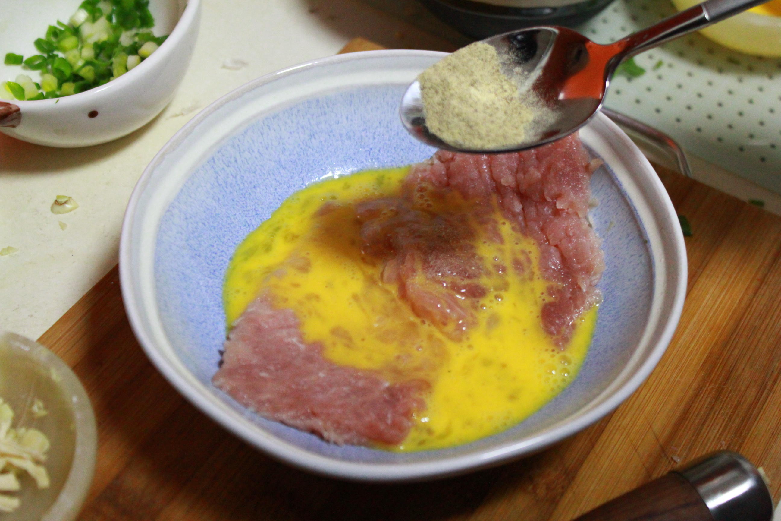 【新年家宴小菜】上海風味炸豬排的做法 步骤3