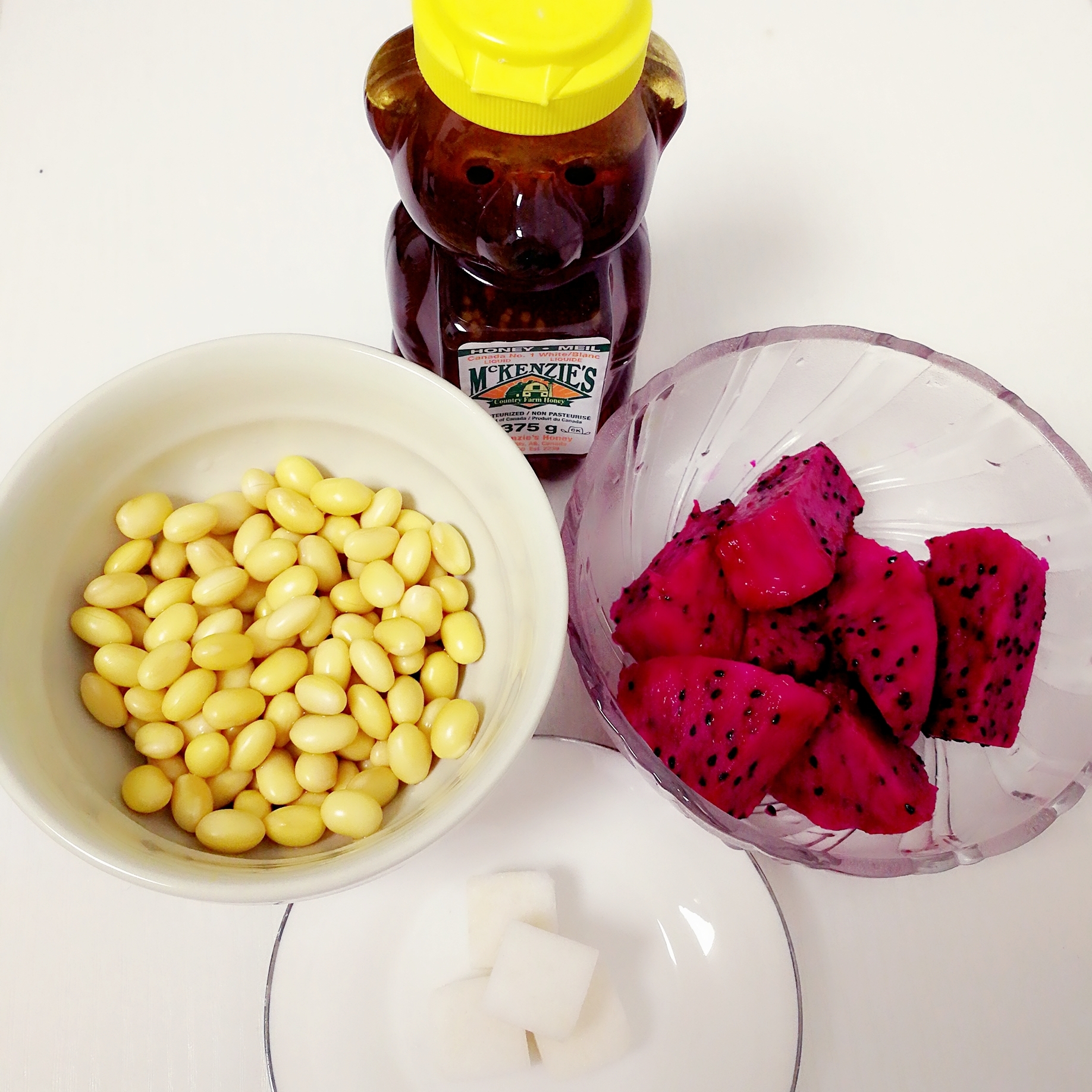 火龍果豆漿—粉色少女心豆漿的做法 步骤1