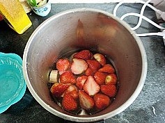 草莓香蕉豆漿的做法 步骤7