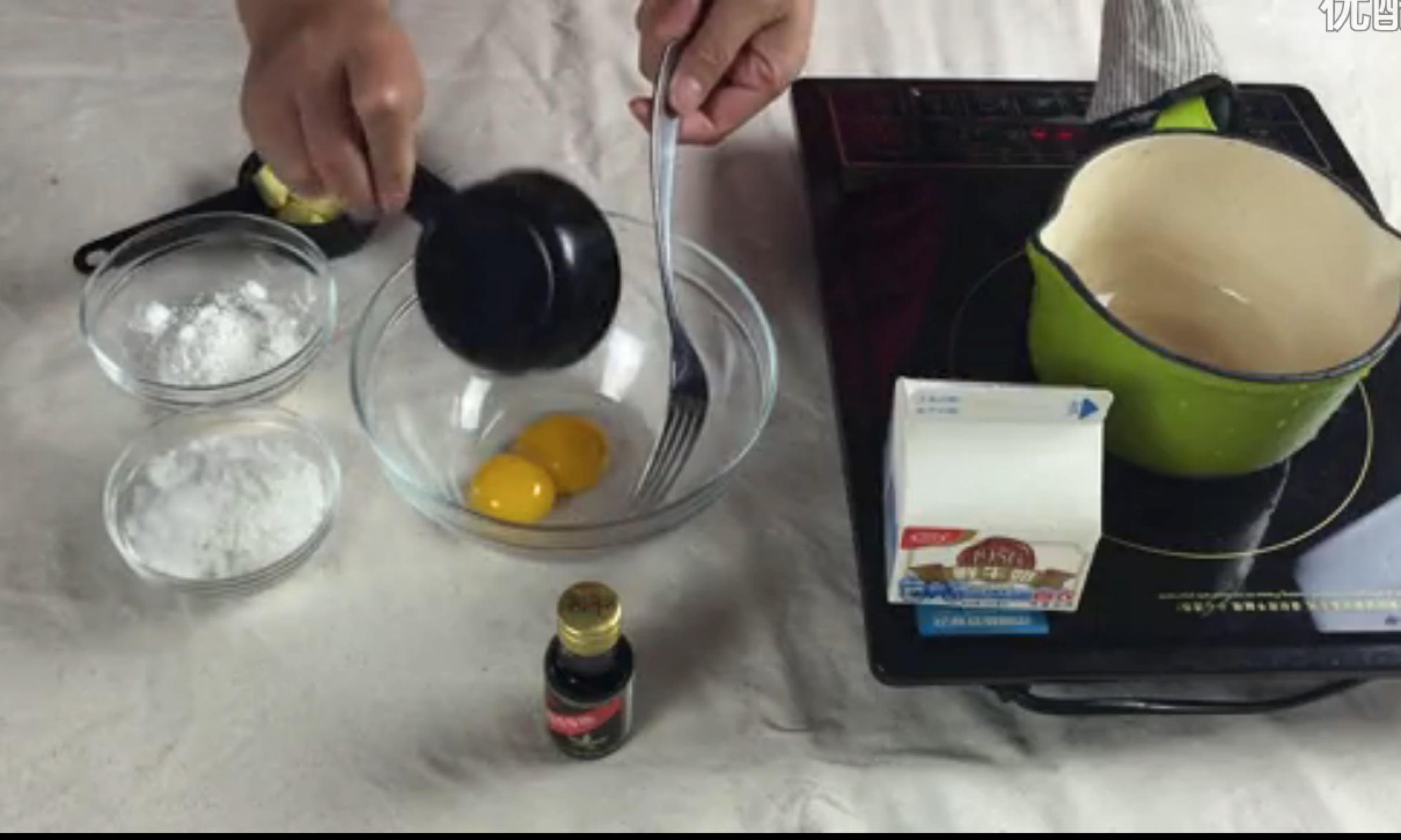 超厚酥皮泡芙搭香草卡仕達醬的做法 步骤4