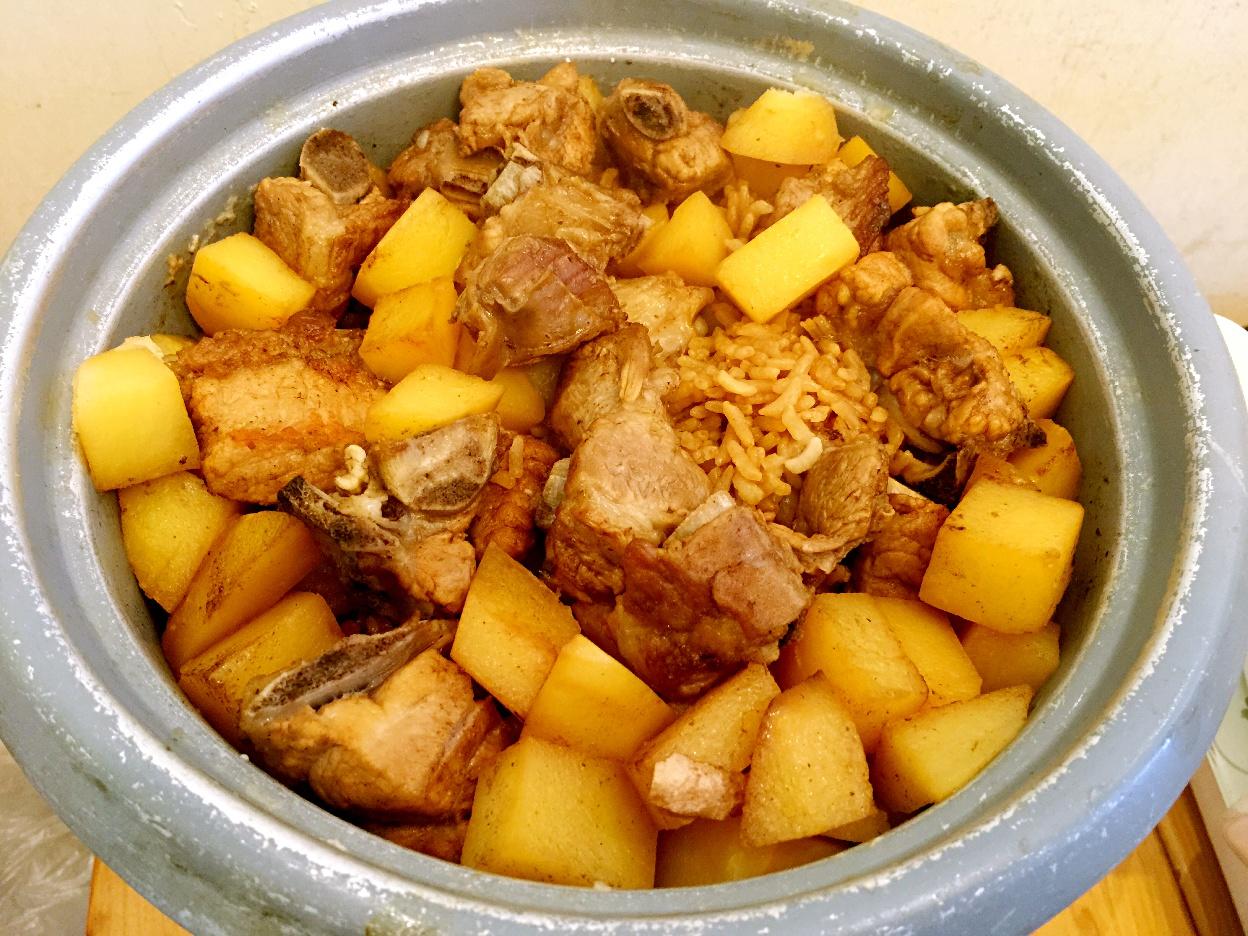 老丁的私房菜-土豆排骨燜飯的做法 步骤11
