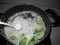 奶香石斑絲瓜湯的做法 步骤7