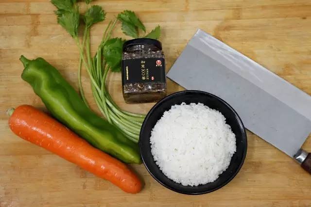 松茸&香菇炒飯丨翔宇素食的做法 步骤1