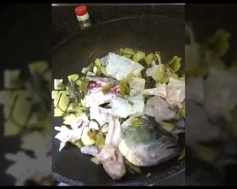 酸菜魚的做法 步骤5