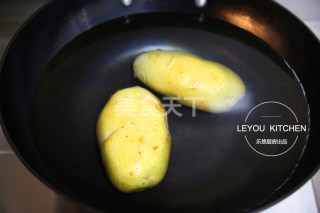 土豆傳奇—剁椒蒸土豆的做法 步骤2