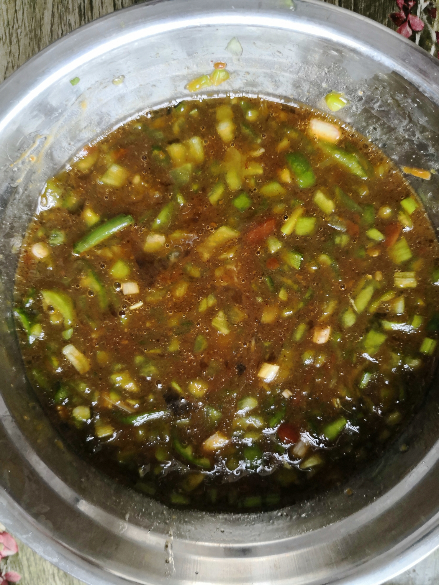 東北菜 蒸辣椒燜子的做法 步骤2
