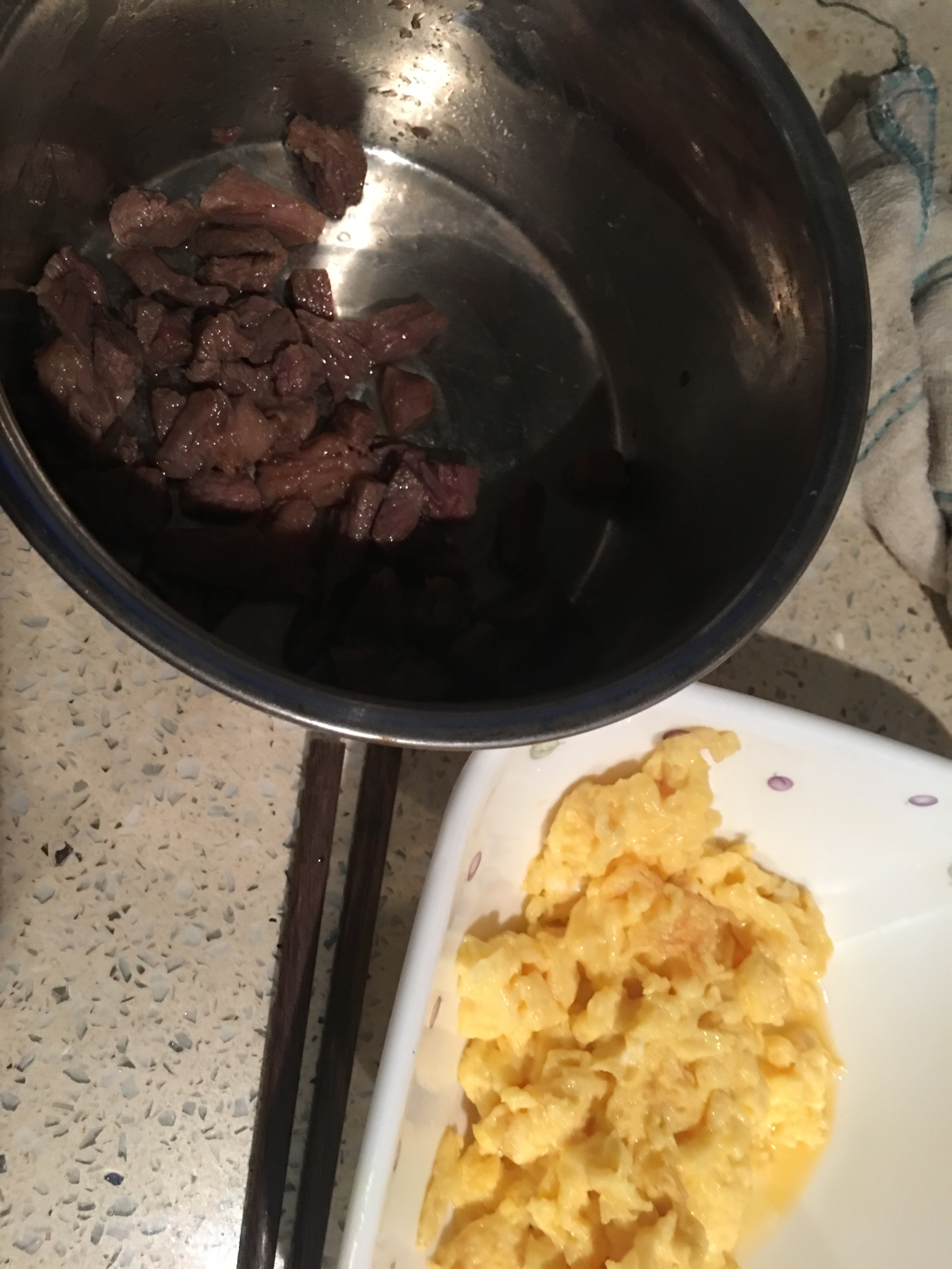 清淡清爽牛肉蛋炒飯的做法 步骤4