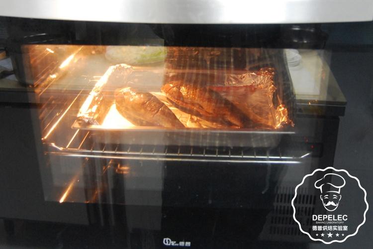 德普電烤箱食譜——烤鯽魚的做法 步骤5