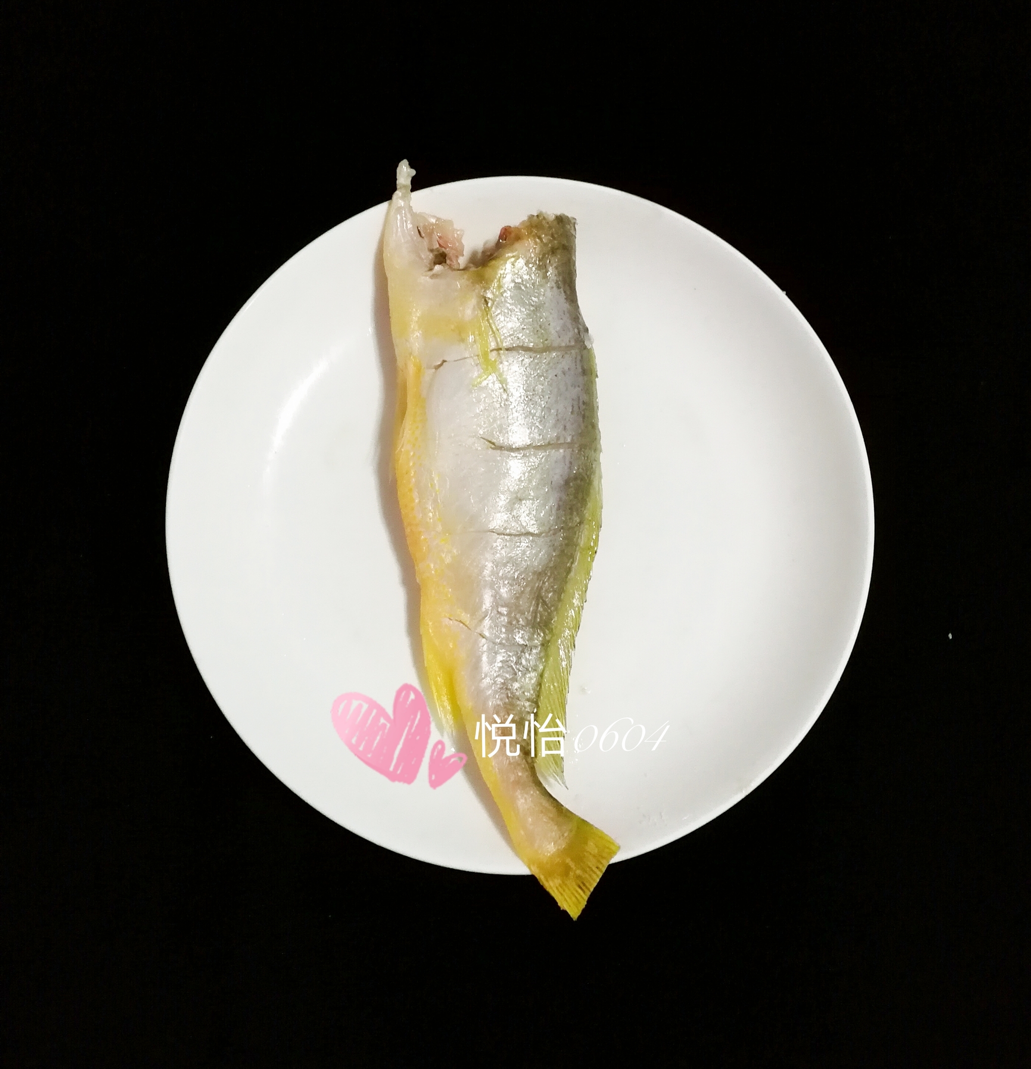 香煎黃魚的做法 步骤2