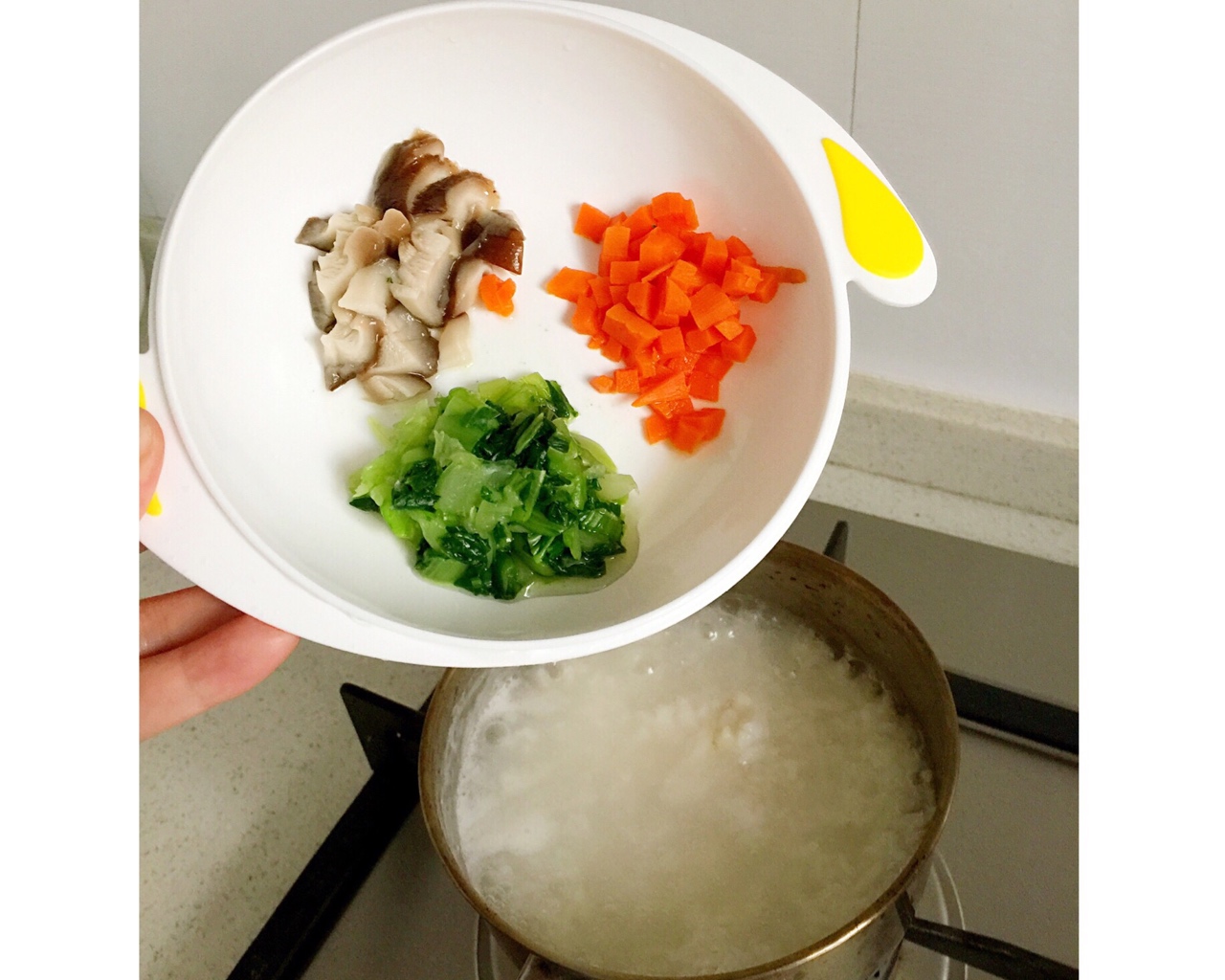 寶寶營養餐－鱈魚香菇粥的做法 步骤8